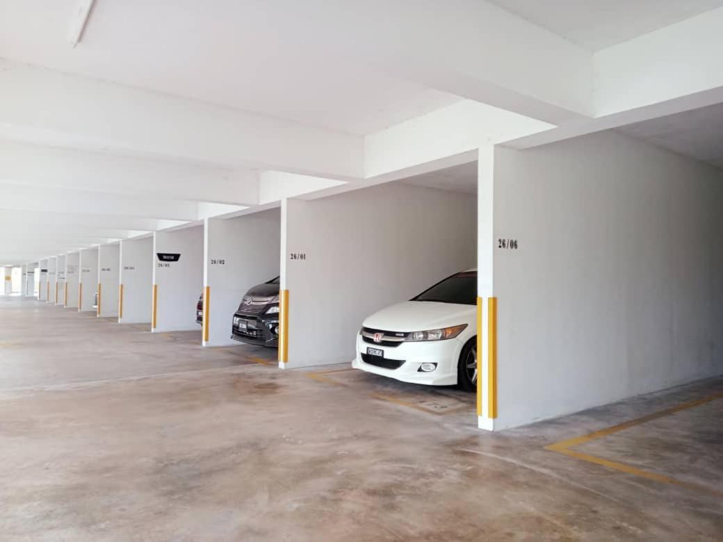 Homestay Camelia Kuala Terengganu - Rafflesia House Luaran gambar