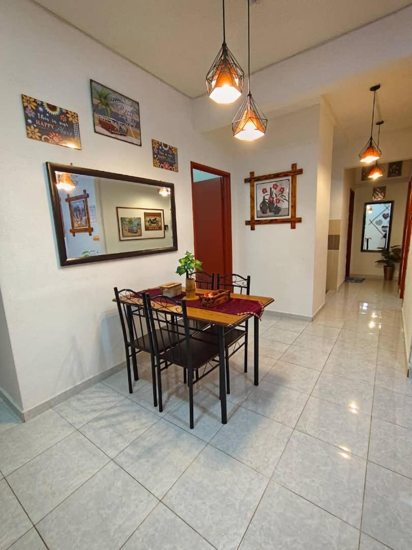 Homestay Camelia Kuala Terengganu - Rafflesia House Luaran gambar